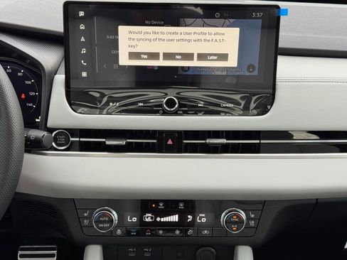 New 2025 Mitsubishi Outlander SEL image 22