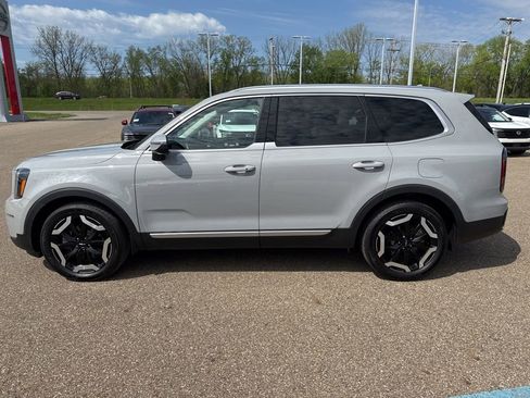 Used 2023 Kia Telluride EX X-Line AWD/4WD image 4