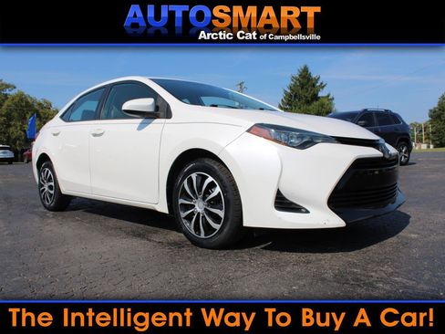 Used 2019 Toyota Corolla LE FWD image 1