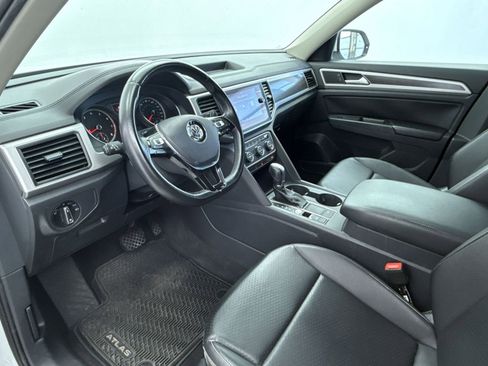 Used 2018 Volkswagen Atlas SE image 11