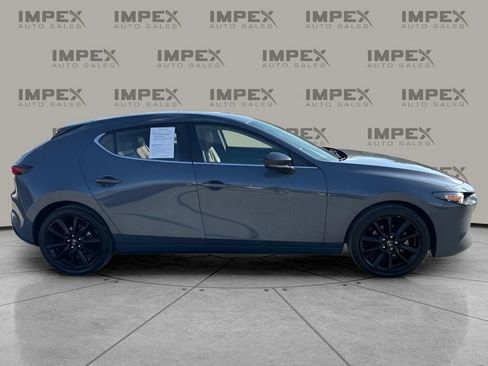 Used 2024 MAZDA MAZDA3 s image 7
