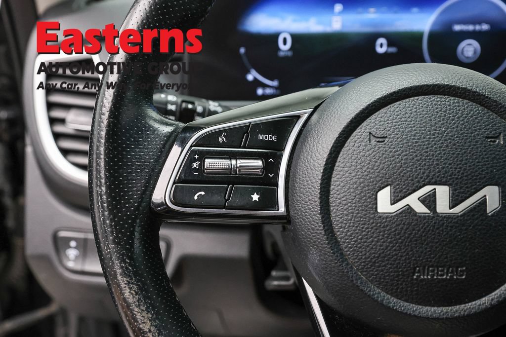 Used 2024 Kia Seltos SX AWD/4WD image 16