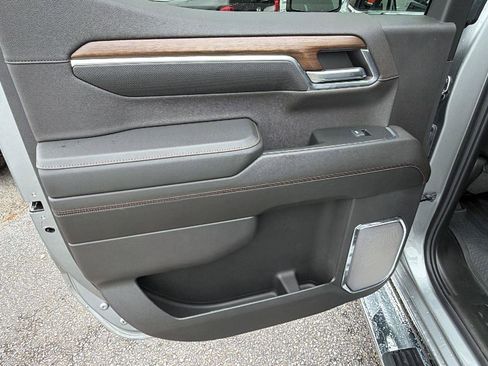 Certified 2024 Chevrolet Silverado 1500 High Country w/ High Country Premium Package AWD/4WD image 21