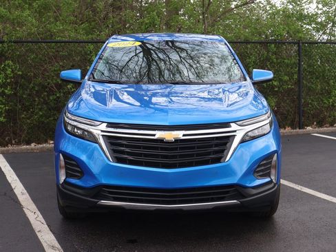 Used 2024 Chevrolet Equinox LT w/ LPO, Floor Liner Package image 2