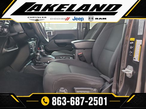 Used 2020 Jeep Wrangler Unlimited Sport S AWD/4WD image 16