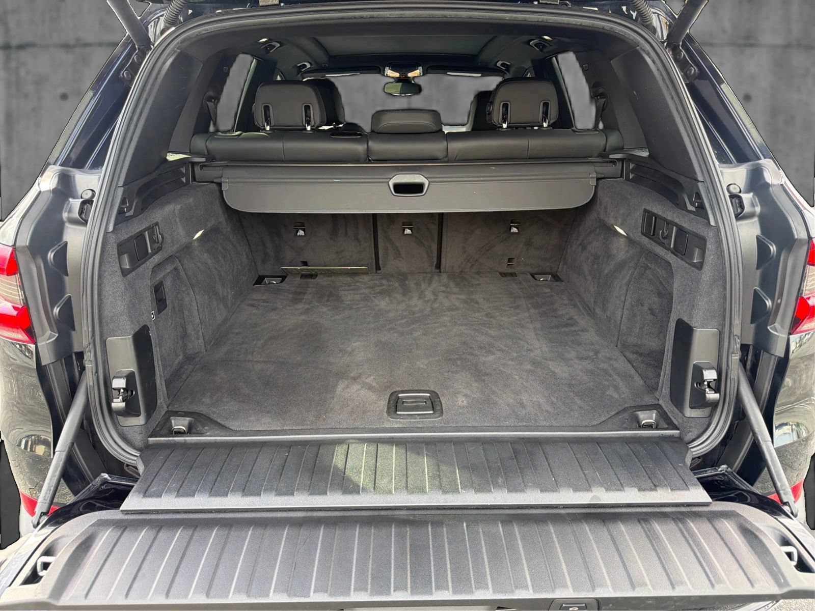 Used 2019 BMW X5 xDrive40i w/ Premium Package 2 AWD/4WD image 13