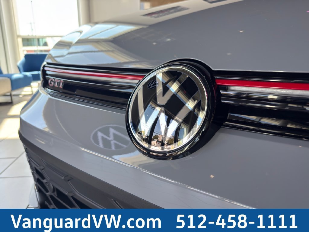 New 2026 Volkswagen GTI SE FWD image 4