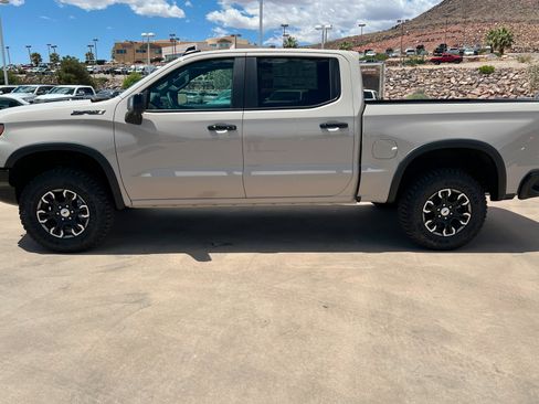 New 2026 Chevrolet Silverado 1500 ZR2 w/ LPO, Dark Essentials Package AWD/4WD image 2