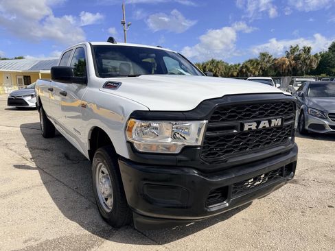 Used 2022 RAM 2500 Tradesman image 3