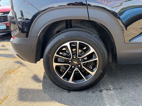 Certified 2024 Chevrolet TrailBlazer LT FWD image 8