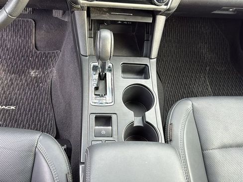 Used 2019 Subaru Outback 3.6R Limited image 22