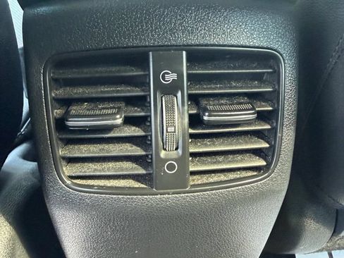 Used 2020 Kia Niro EX w/ Cold Weather Package FWD image 52