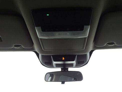 Used 2023 Nissan Rogue SV image 18