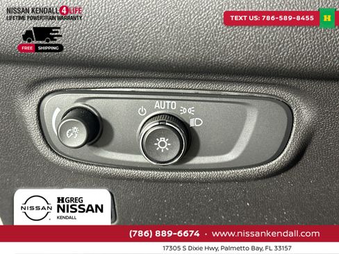 Used 2020 GMC Terrain SLE image 26