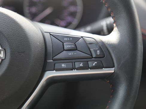 Used 2024 Nissan Sentra SR w/ SR Premium Package image 13