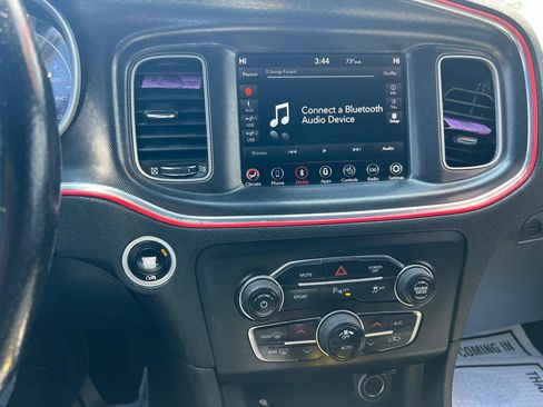 Used 2018 Dodge Charger R/T RWD image 20