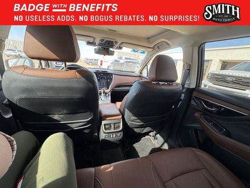 Used 2023 Subaru Outback Touring XT AWD/4WD image 18