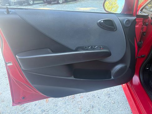 Used 2008 Honda Fit Sport image 11