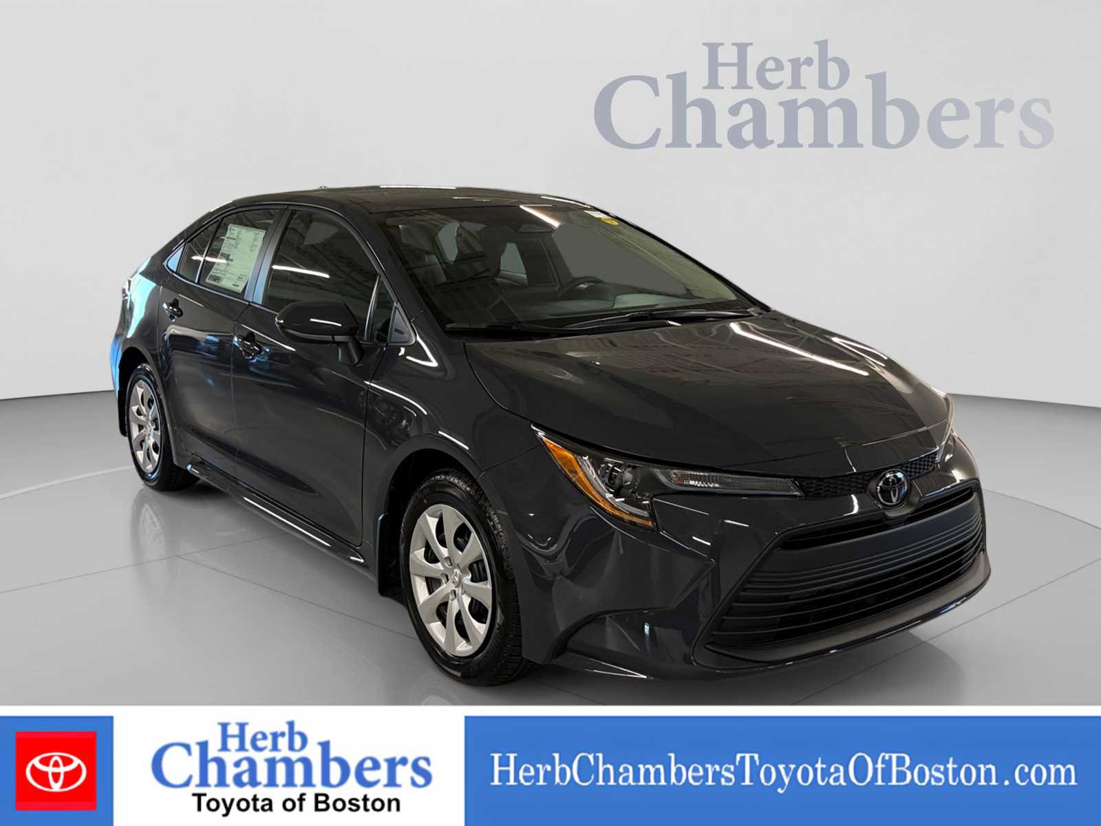 Used 2026 Toyota Corolla LE FWD image 1