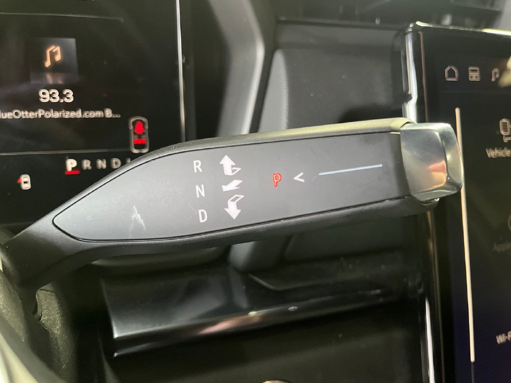 Used 2026 GMC Terrain AT4 w/ Convenience Package III AWD/4WD image 16