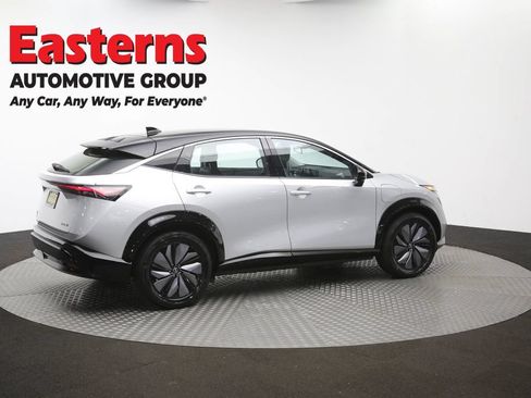 Used 2023 Nissan Ariya FWD image 40