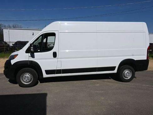 Used 2025 RAM ProMaster 2500 w/ Convenience Group FWD image 47