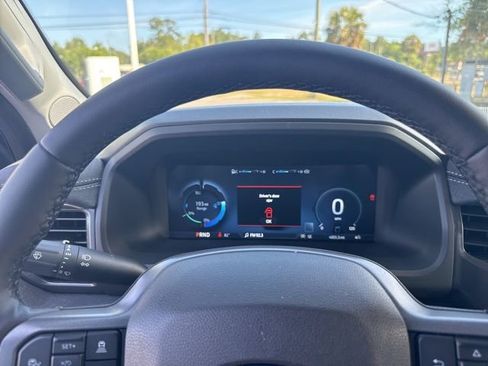 Used 2025 Ford F150 Lightning Flash image 8