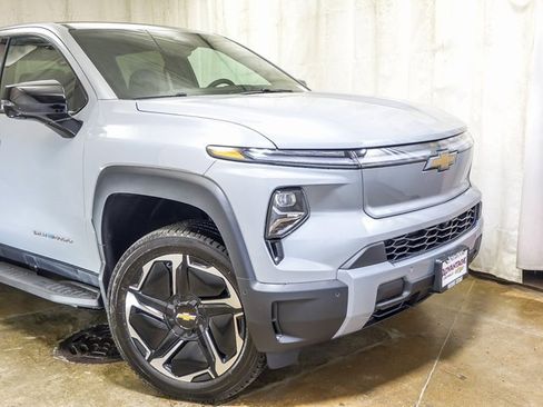 New 2026 Chevrolet Silverado EV LT image 3