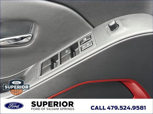 Used 2025 Nissan Frontier PRO-4X AWD/4WD image 18