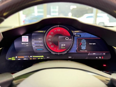 Used 2023 Ferrari SF90 Stradale image 40