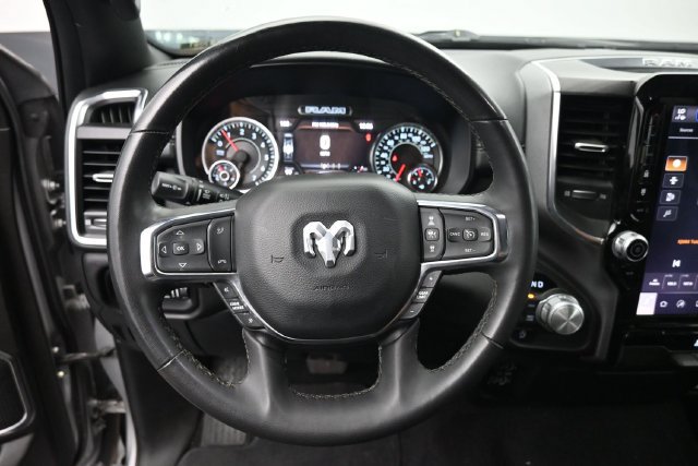 Used 2025 RAM 1500 Laramie AWD/4WD image 16