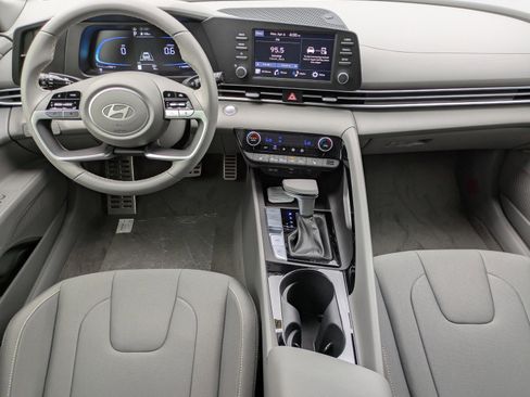 New 2026 Hyundai Elantra SEL Sport Premium FWD image 30