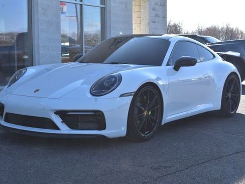 Used 2021 Porsche 911 Carrera image 14