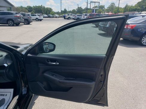 Used 2019 Nissan Altima 2.5 S FWD image 10