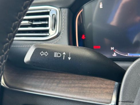 Used 2024 Jeep Grand Wagoneer L 4WD w/ HD Trailer Tow Package image 58