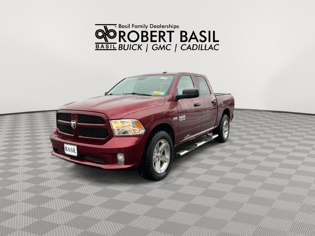Used 2017 RAM 1500 Express w/ Express Value Package AWD/4WD image 4
