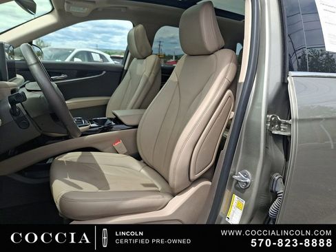 Certified 2023 Lincoln Nautilus Reserve AWD/4WD image 13