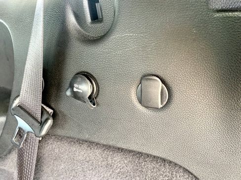 Used 2024 Dodge Durango GT image 25