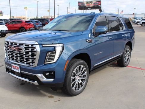 New 2026 GMC Sierra 1500 AT4 w/ AT4 Premium Package image 14