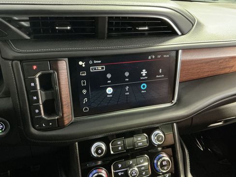 Used 2023 GMC Yukon Denali Ultimate image 19