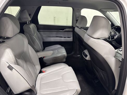 Used 2024 Hyundai Palisade SEL image 12