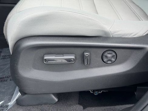 Certified 2022 Honda CR-V EX image 24