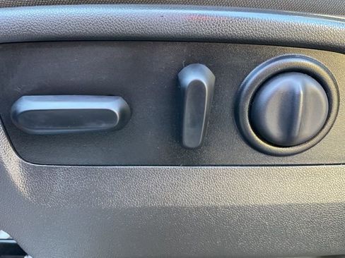 Used 2021 GMC Sierra 1500 Elevation w/ Preferred Package image 10