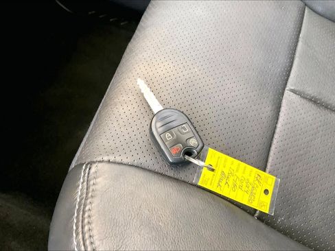 Used 2014 Ford F150 Lariat w/ Equipment Group 502A Luxury image 14