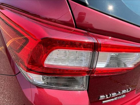 Used 2018 Subaru Impreza 2.0i Premium w/ Eyesight & BSD & Rcta AWD/4WD image 28
