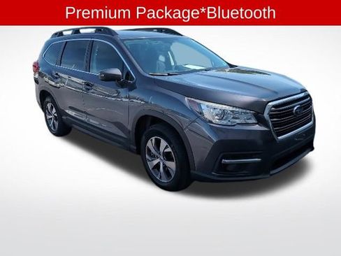 Used 2021 Subaru Ascent Premium w/ Convenience Package AWD/4WD image 3