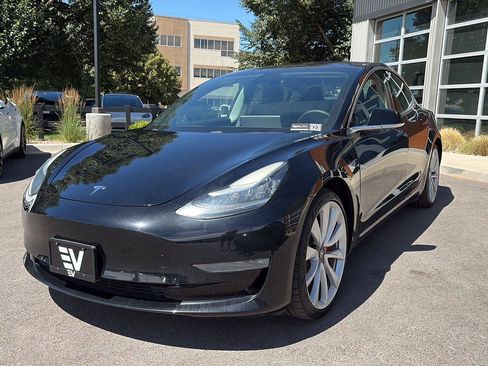 Used 2019 Tesla Model 3 Performance AWD/4WD image 4
