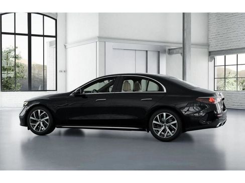 New 2026 Mercedes-Benz E 350 4MATIC Sedan image 32