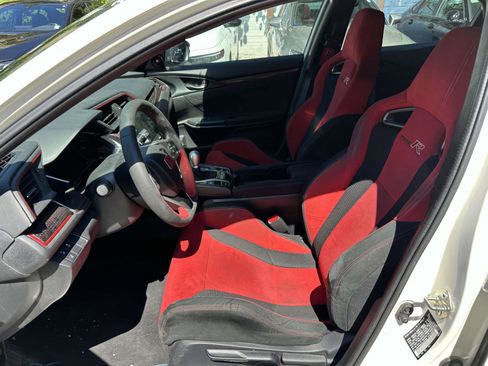 Used 2020 Honda Civic Type R image 1