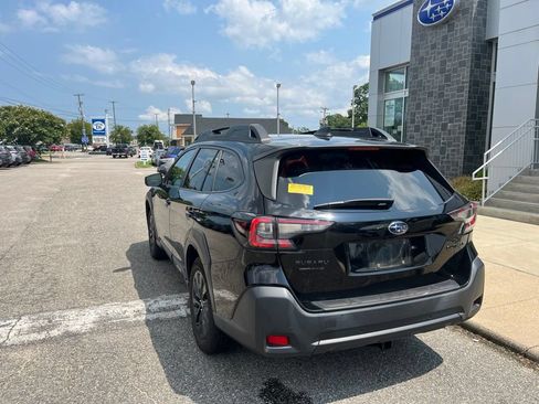 Used 2024 Subaru Outback Onyx Edition AWD/4WD image 6